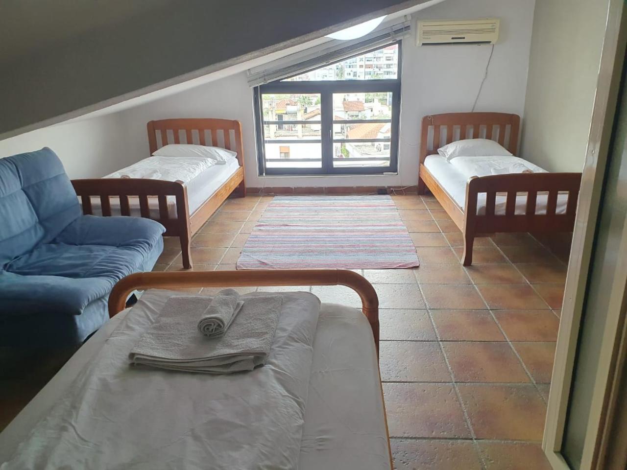 Cozy Big Apartment With Balcony Tirana Exterior photo